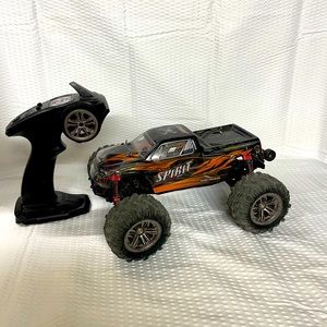 Brushless 4x4 RC Truck